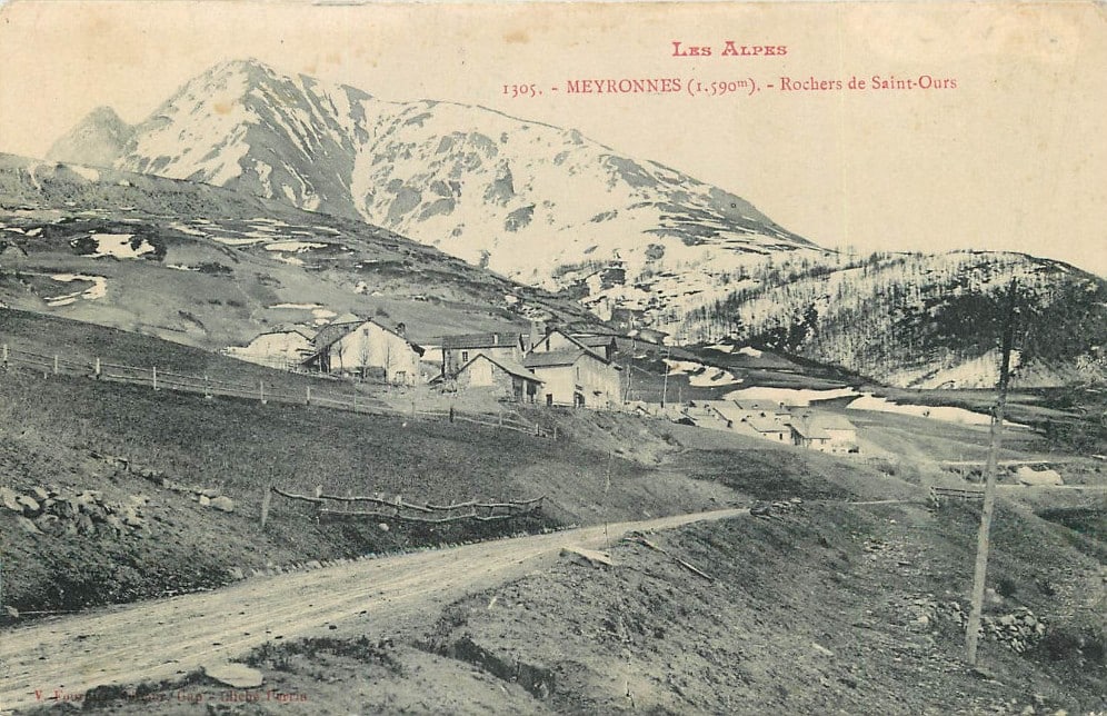 village-montagnard-meyronnes-alpes-haute-provence